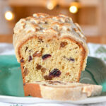 cake de Noël à la pâte d’amande, fruits secs et orange, recouvert de pâte d’amande